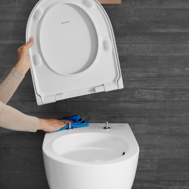 WC Geberit Acanto s sistemom QuickRelease