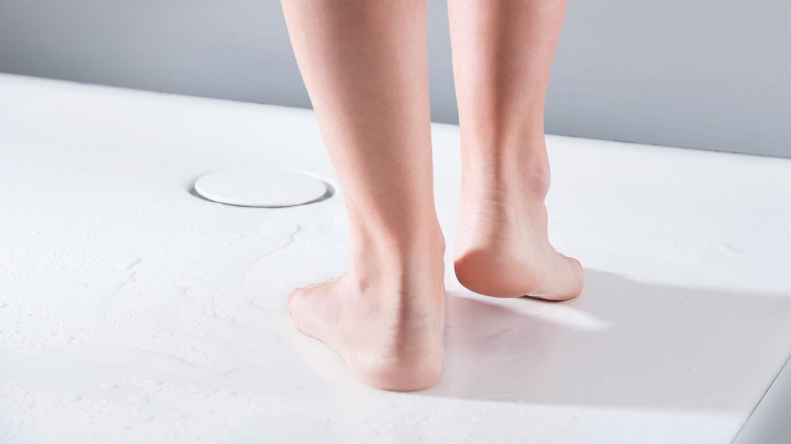 Breznivojski pršni prostor Geberit Setaplano Breznivojski pršni prostor Geberit Setaplano