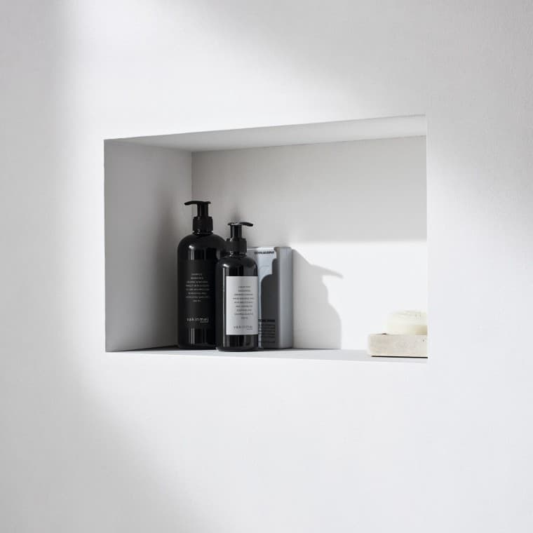 Niša za odlaganje predmetov: model s keramičnim vložkom Niša za odlaganje predmetov: model s keramičnim vložkom