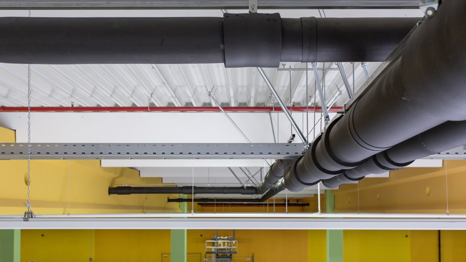 Geberit PE cevovodi v sistemu za odvodnjavanje streh Geberit Pluvia Geberit PE cevovodi v sistemu za odvodnjavanje streh Geberit Pluvia