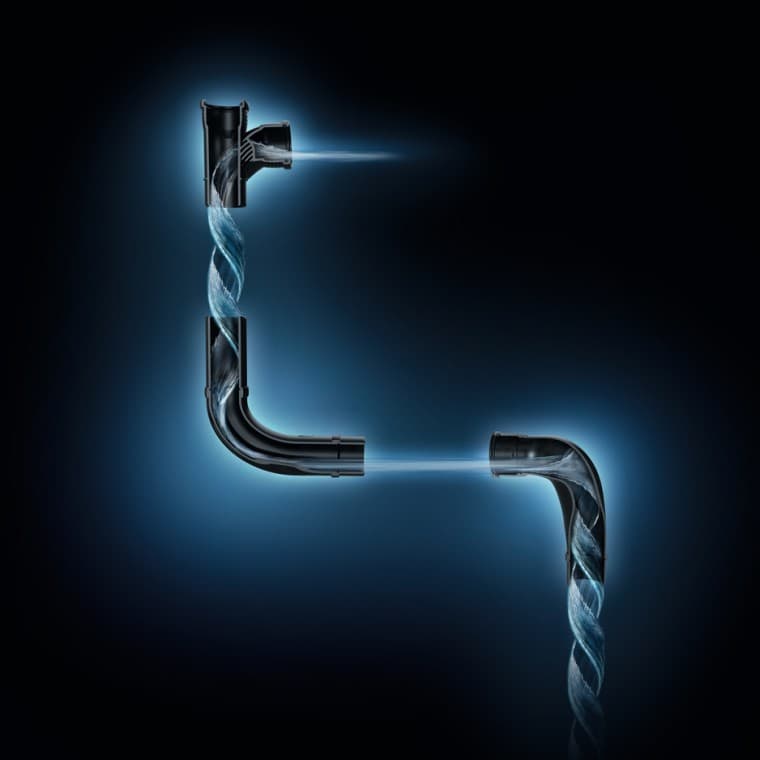 Hidravlično optimiziran pretok vode s fitingi Geberit SuperTube. Hidravlično optimiziran pretok vode s fitingi Geberit SuperTube.