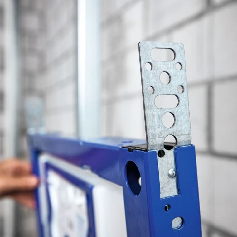 Izvlečna stranska pritrdilna plošča Izvlečna stranska pritrdilna plošča