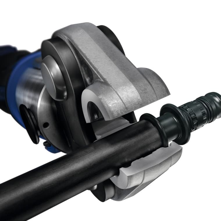 Stiskalna čeljust Geberit Mepla brez vzdrževanja. Prilagojena zasnova stiskalne čeljusti in fitinga Mepla. Stiskalna čeljust Geberit Mepla brez vzdrževanja. Prilagojena zasnova stiskalne čeljusti in fitinga Mepla.