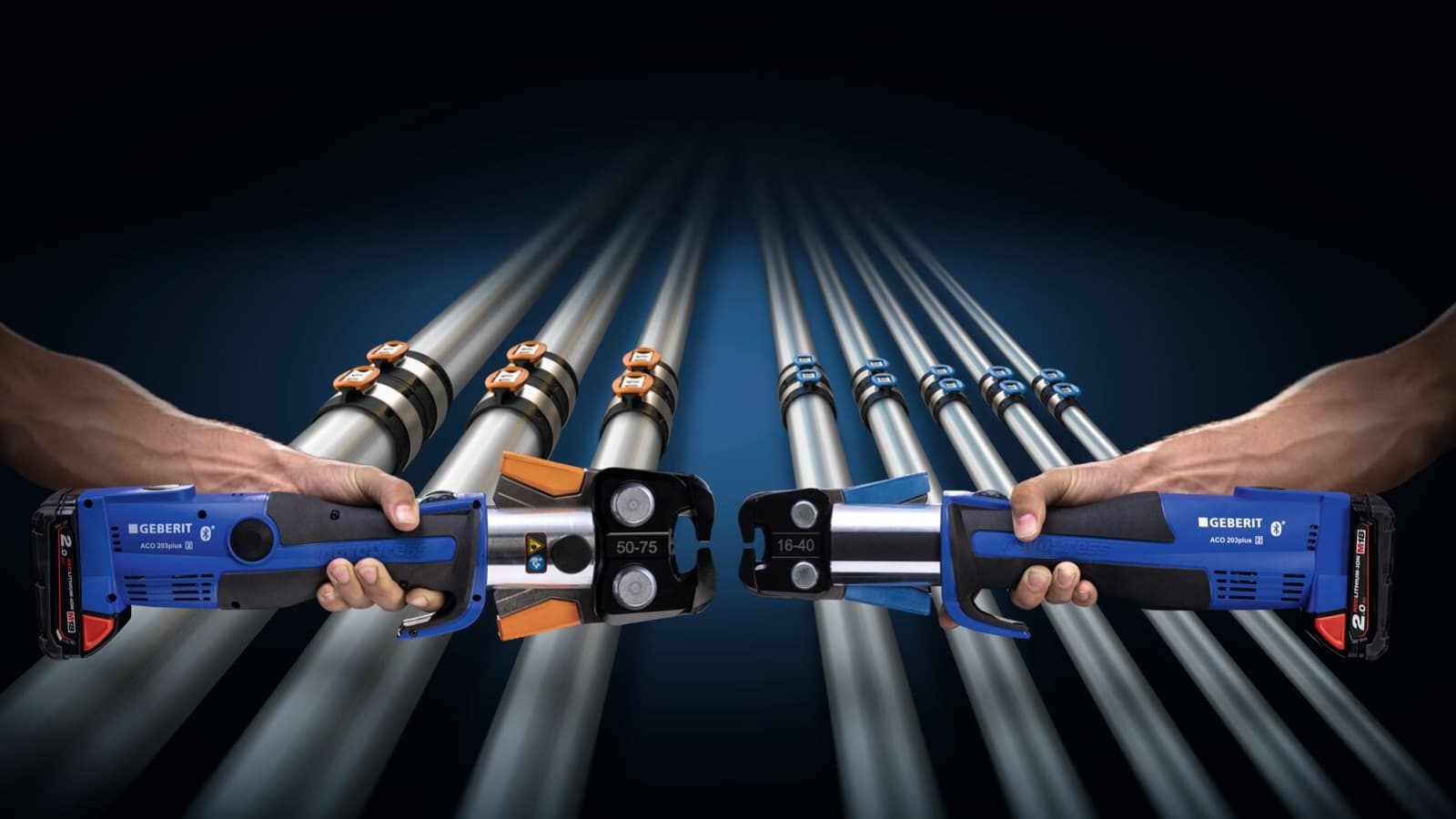 Zamenjava obeh stiskalnih čeljusti je zaradi njune značilne oranžne in modre barve zelo malo verjetna. Zamenjava obeh stiskalnih čeljusti je zaradi njune značilne oranžne in modre barve zelo malo verjetna.