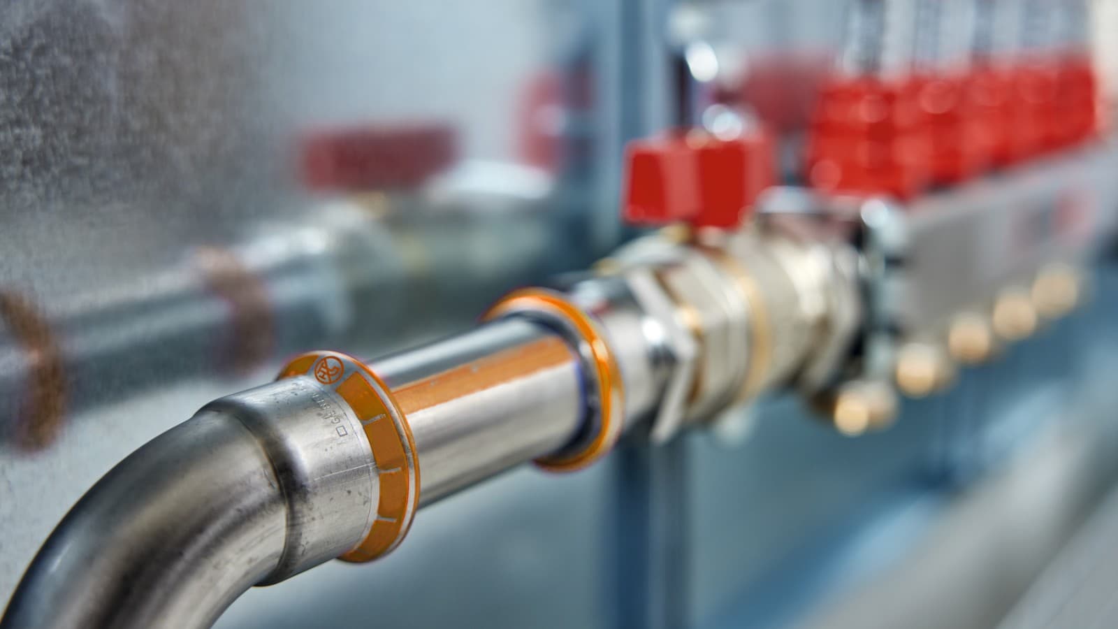 Enostavna montaža z Geberit Mapress Therm Enostavna montaža z Geberit Mapress Therm