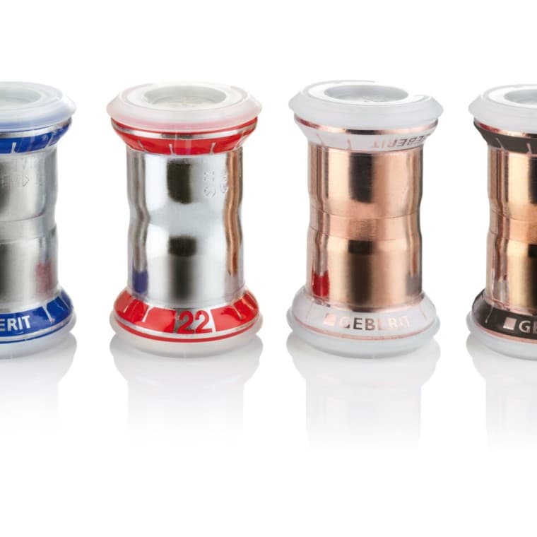 Fitingi Geberit Mapress iz različnih materialov z zaščitnimi pokrovi Fitingi Geberit Mapress iz različnih materialov z zaščitnimi pokrovi